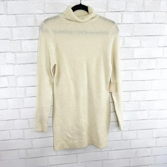 superdown Dresses & Skirts - Superdown - Revolve Cream Long Sleeve Turtleneck Dress NWT Women's Size Small